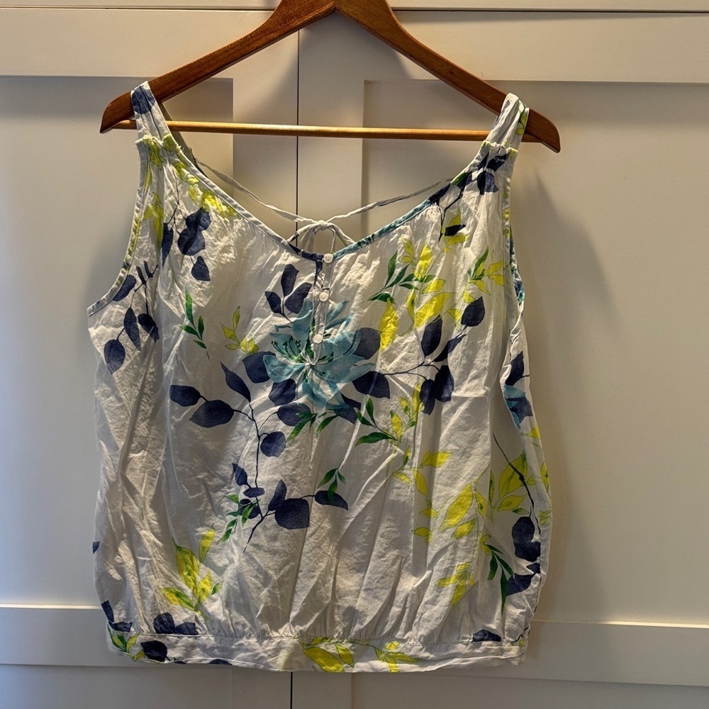 Old Navy Floral Tank Top - Blue, Yellow, Green Size Medium